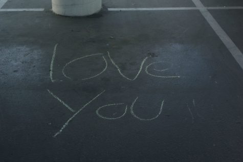 ‘Chalk-Hooligans’ Aim to Spread Positivity