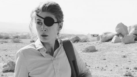 “A Private War:” A harrowing tribute to journalism