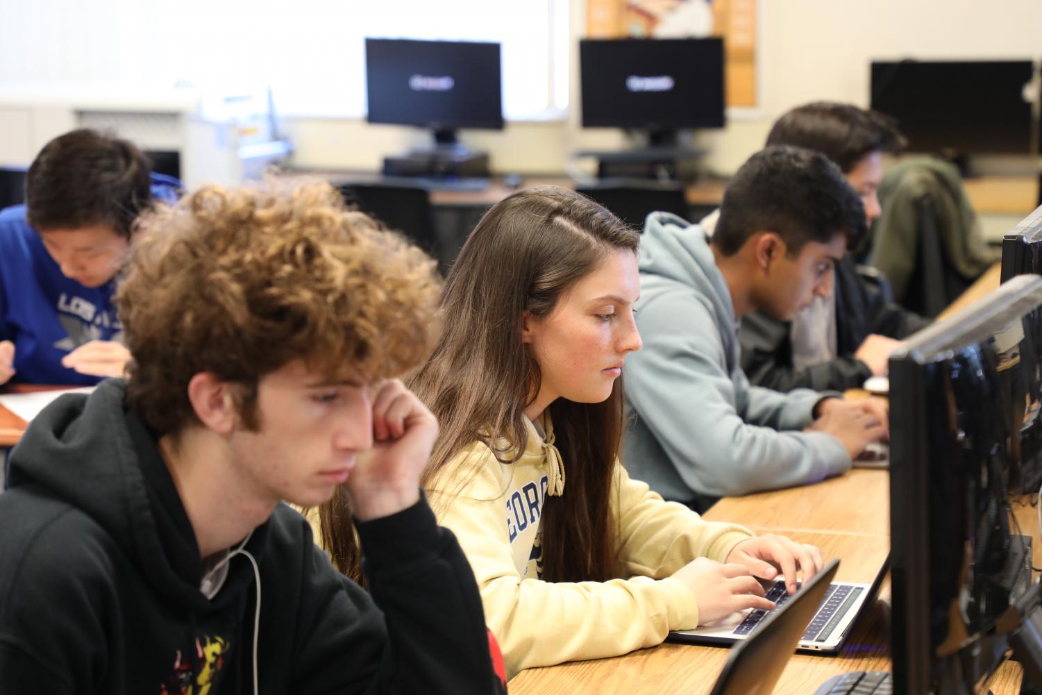 Los Altos To Introduce New Computer Science Class – The Talon