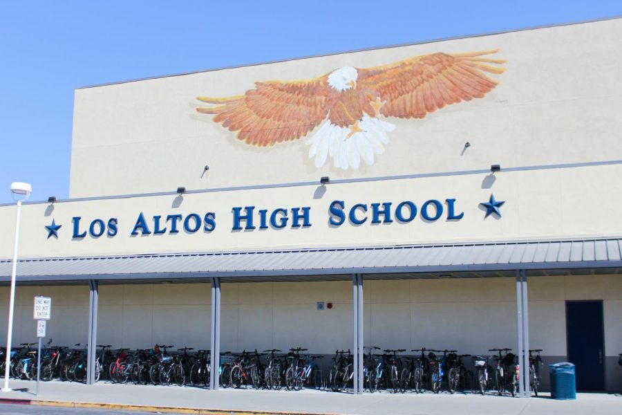 After years of student complaints regarding the sexism implied in the Los Altos High School dress code, the Associated Student Body (ASB) has started brainstorming a dress code revision plan. ASB’s goal is to revise the dress code to be more reasonable, inclusive and generally appropriate.