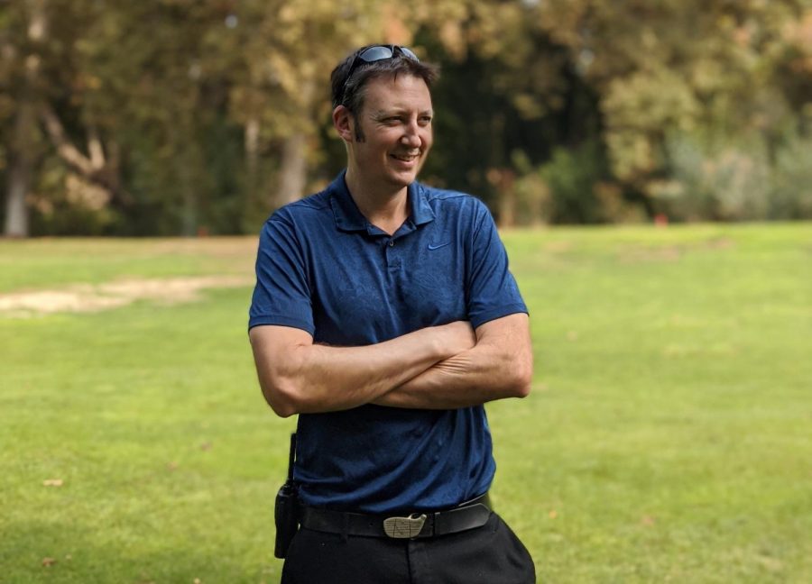 Abe Roof, Los Altos High School’s new girls golf coach, has been playing golf since elementary school. He also has a long held passion for studying history. Even though the two don’t seem to go hand in hand, Roof is able to see there are more similarities than what meets the eye.