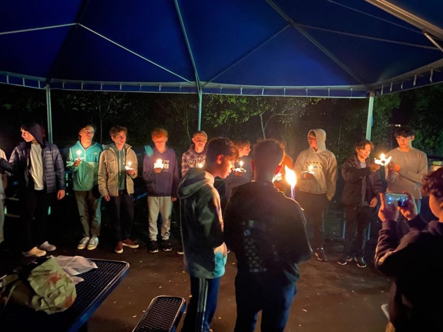 A group of students in B’nai B’rith Youth Organization (BBYO), a Jewish teen organization, are conducting a traditional “coming of age” ceremony.