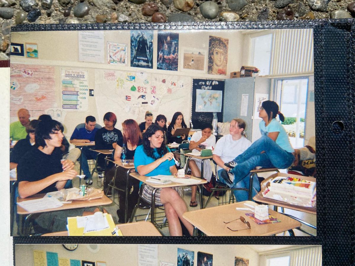 GSA students meet in a LAHS
classroom.