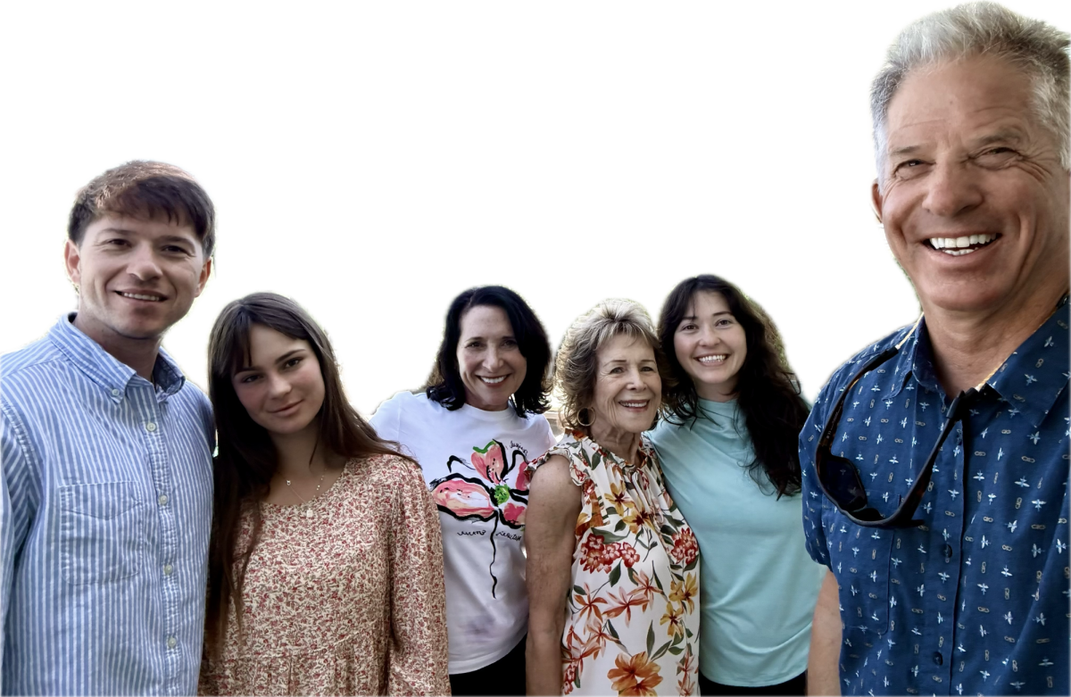 Smith poses for family photo